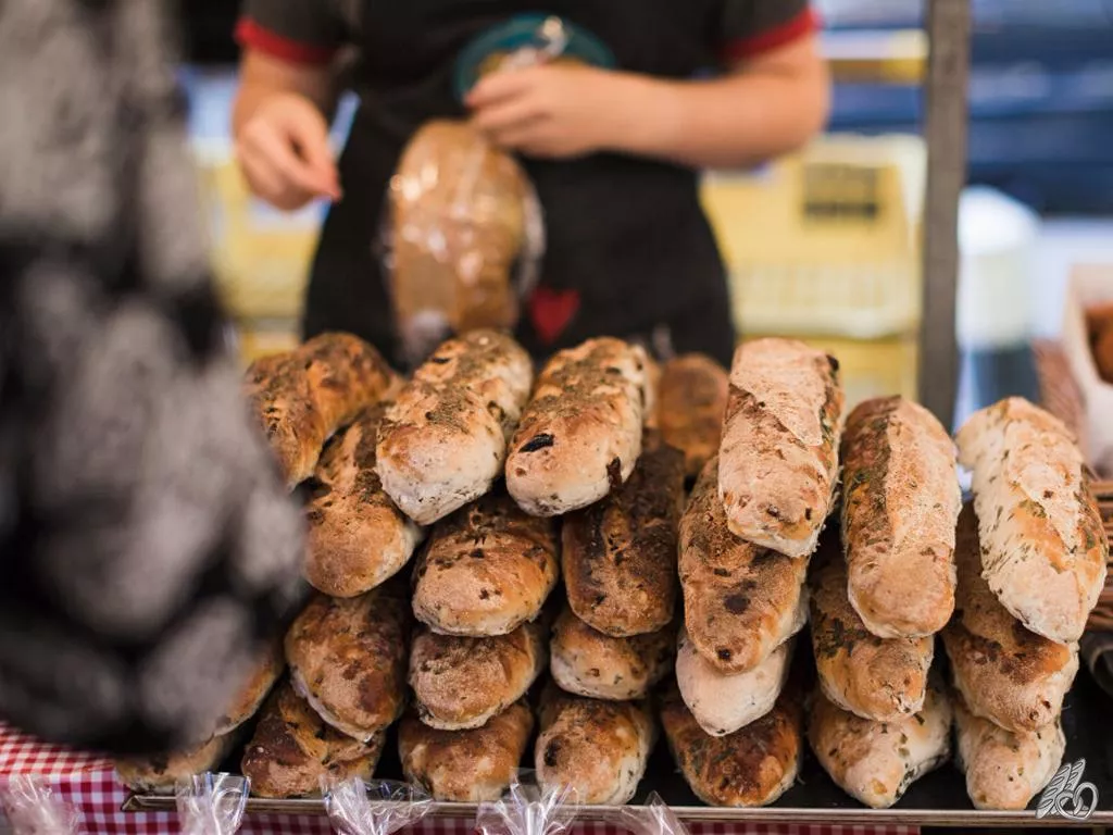 Aménagement intérieur d'un camion boulangerie : les indispensables pour maximiser l'espace